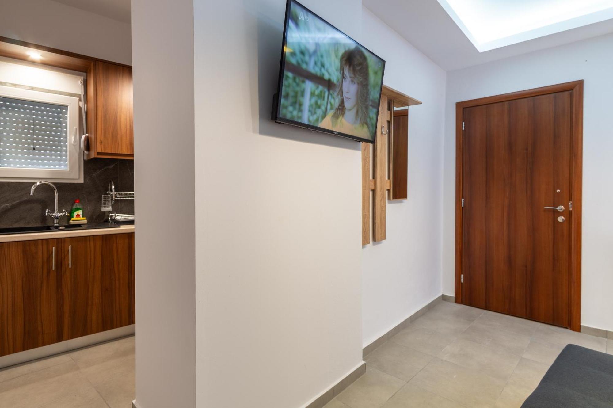 Sp City Apartment Heraklion  Bagian luar foto