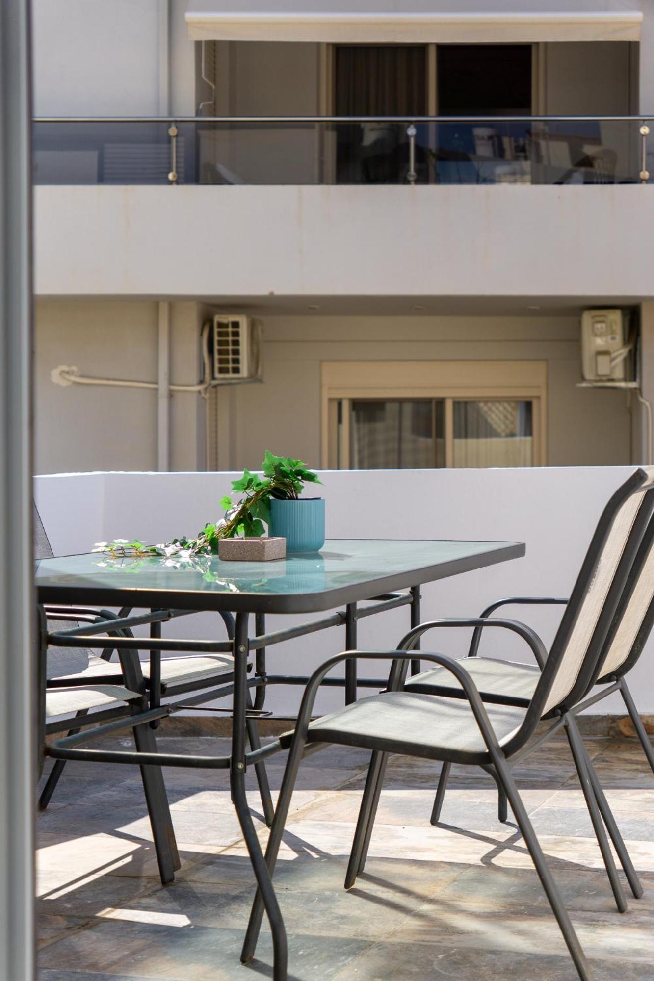 Sp City Apartment Heraklion  Bagian luar foto