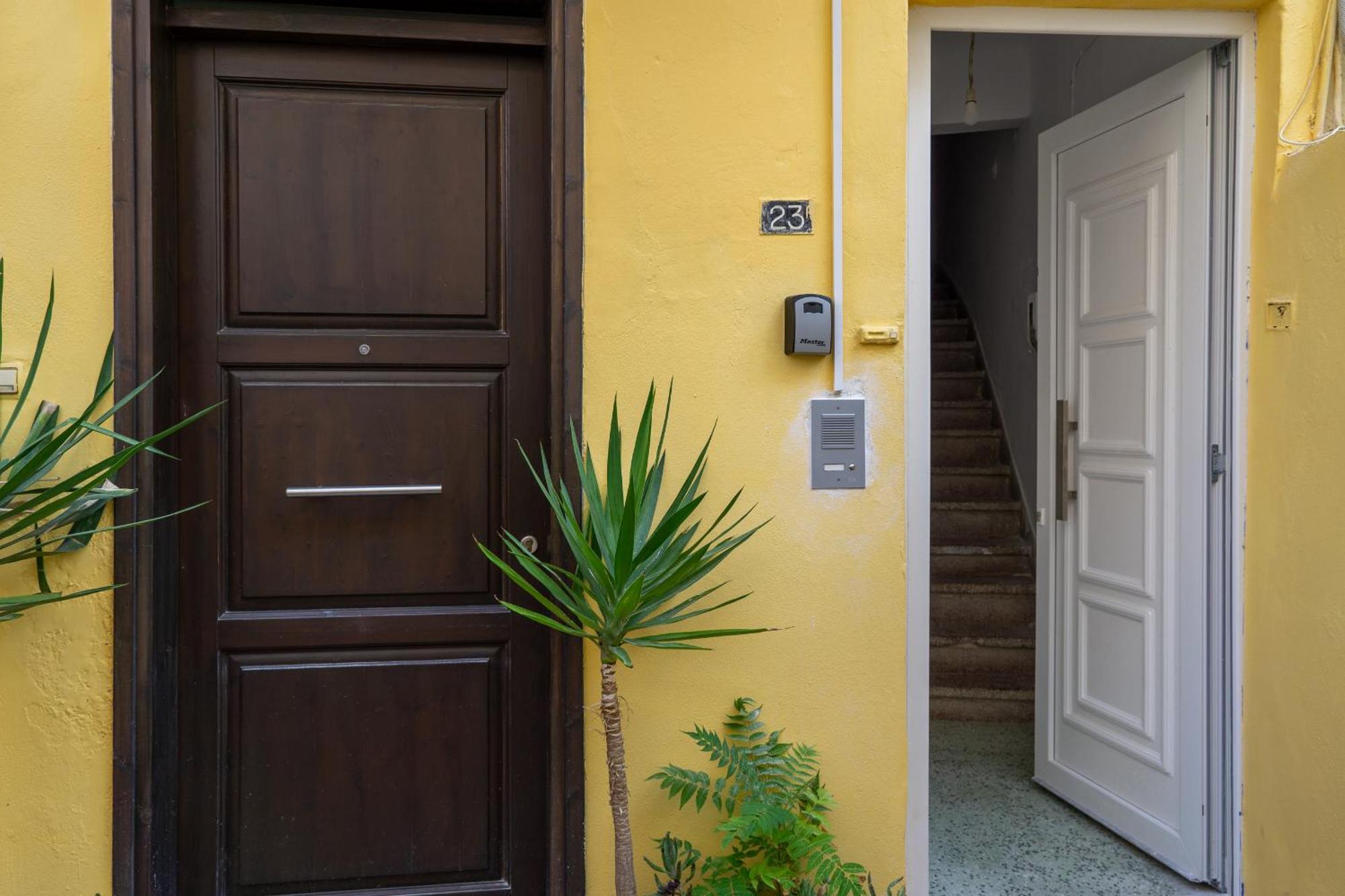 Sp City Apartment Heraklion  Bagian luar foto